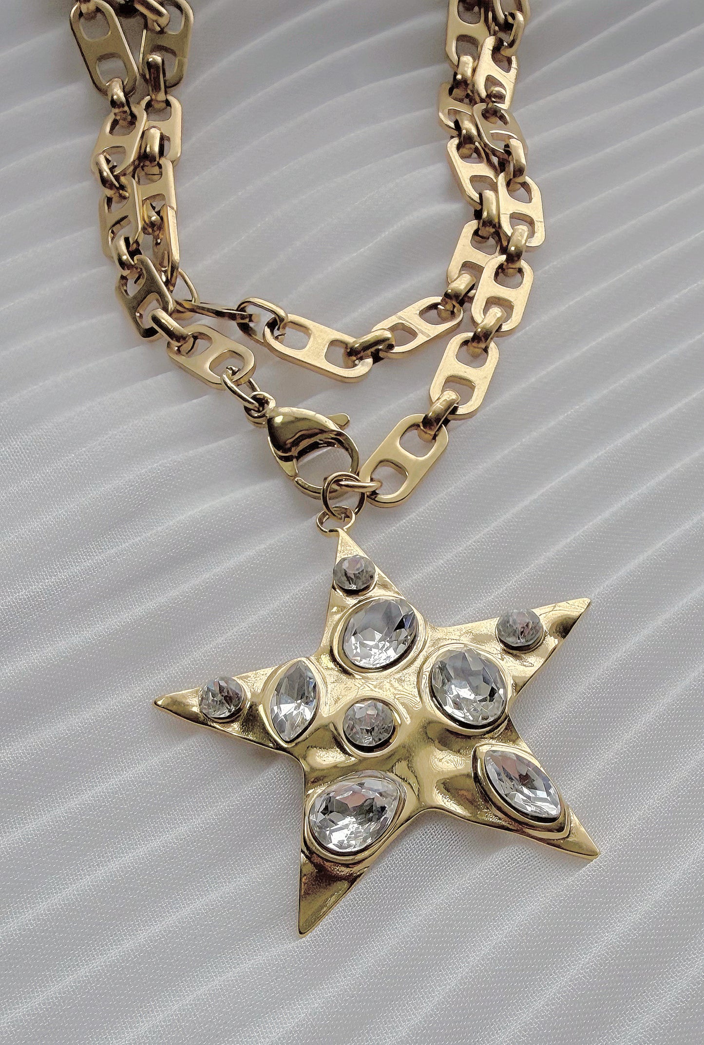 DIAMOND STAR NECKLACES