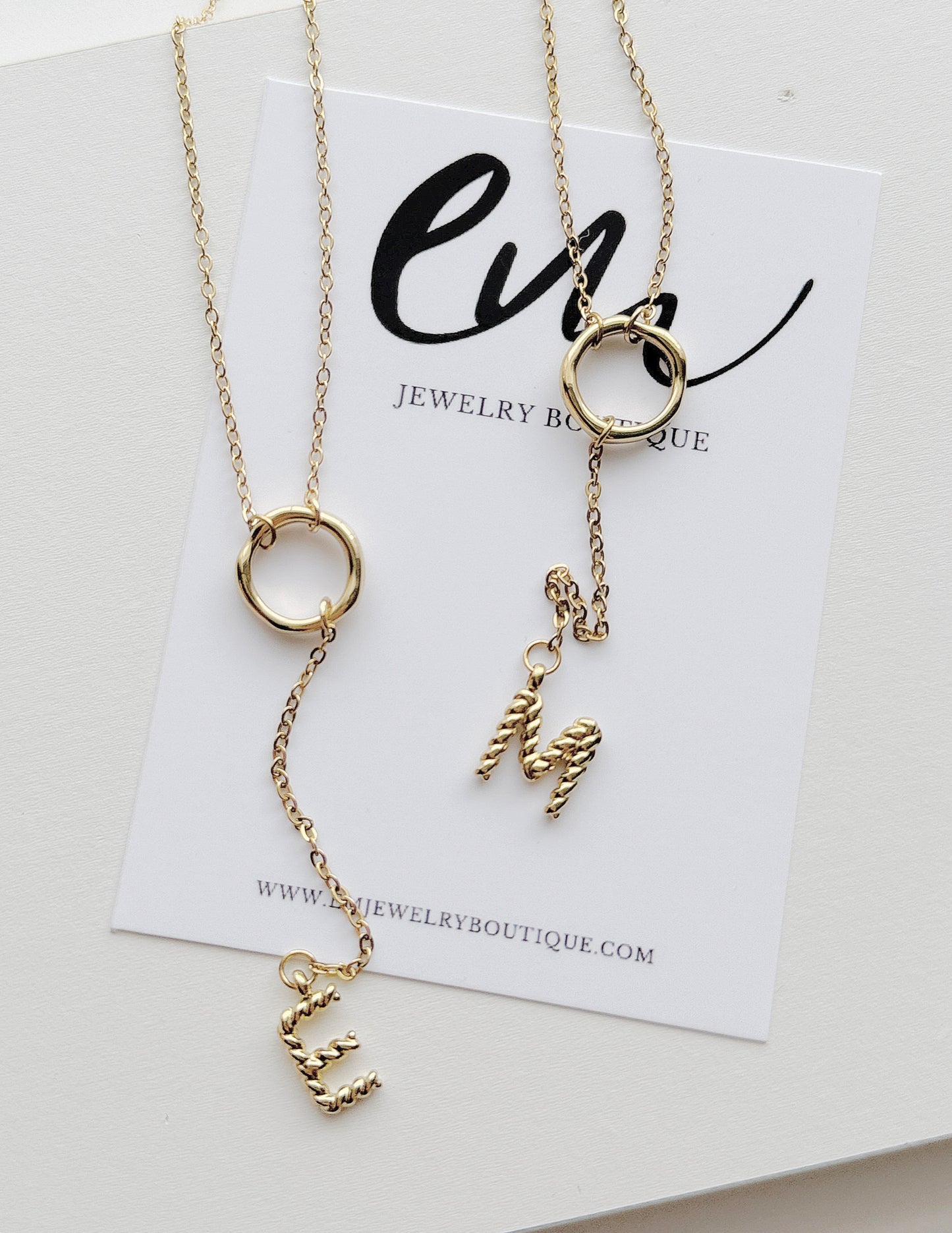 Golden Tiny Necklace 💧