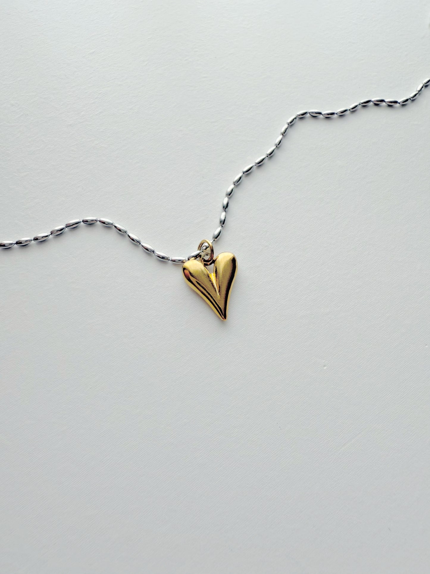Corazón Dorado Necklace