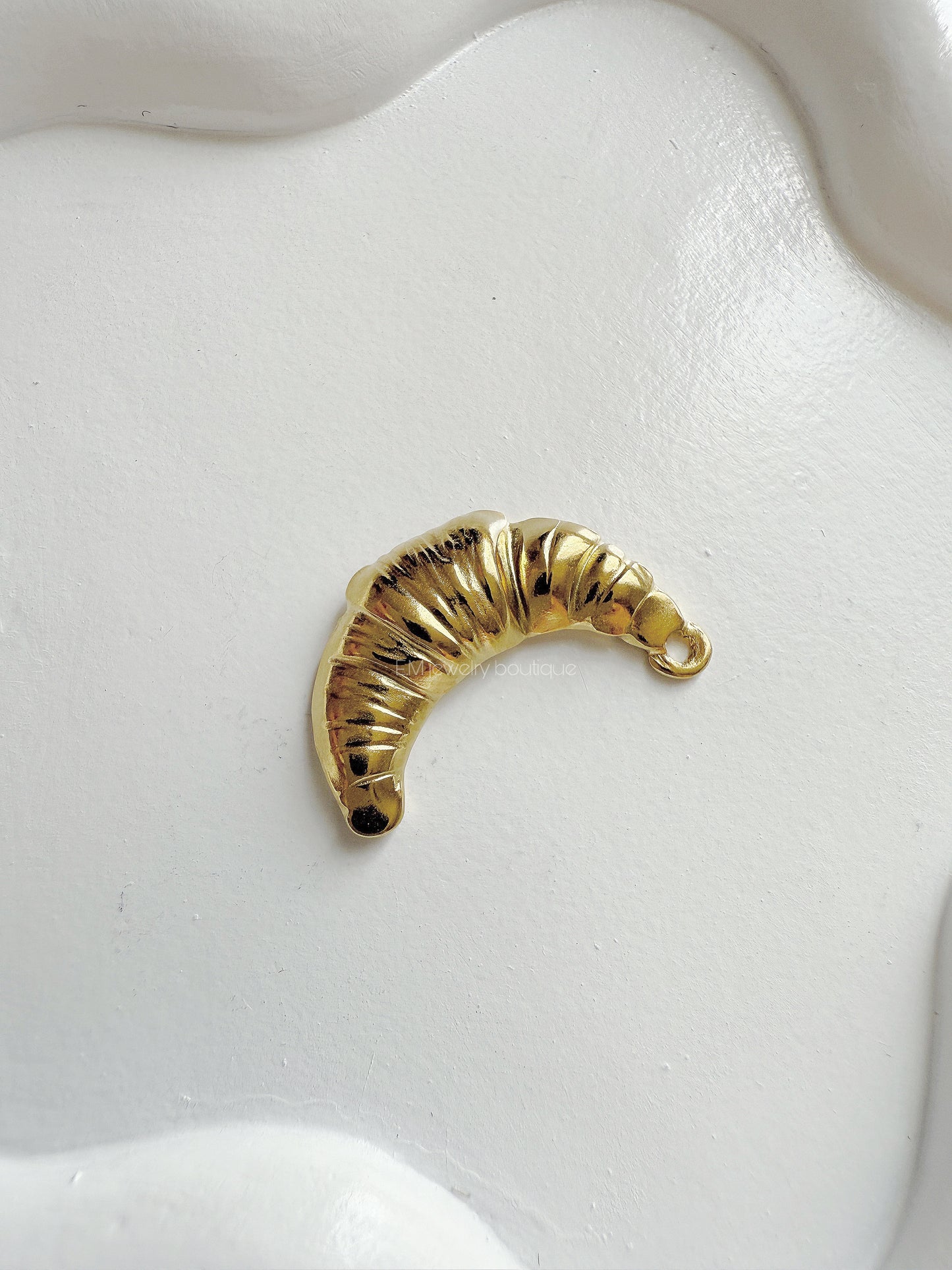 Croissant Charm