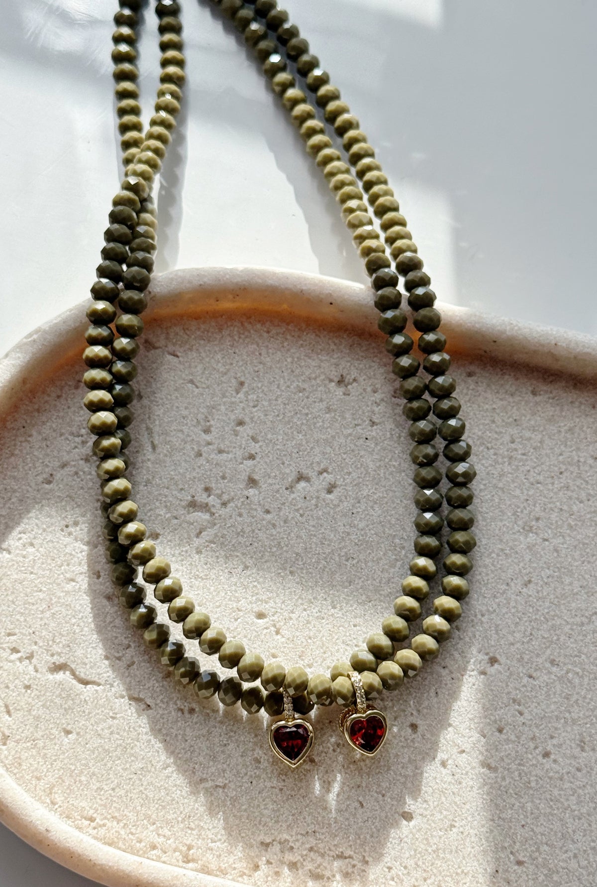 OLIVE LOVE NECKLACE