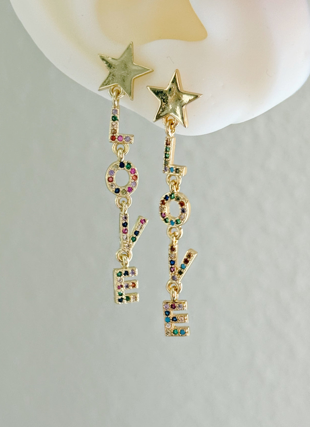 LOVE STAR EARRINGS