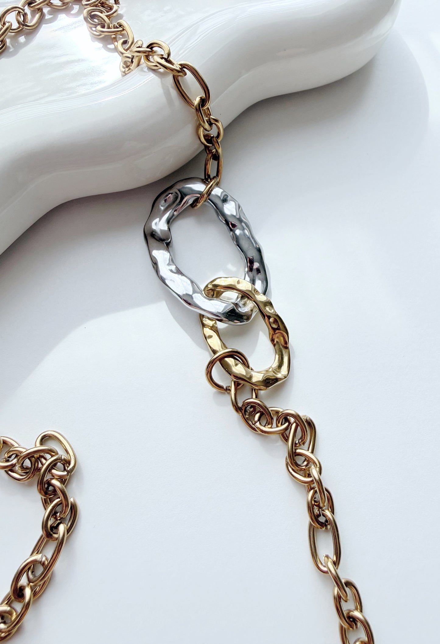 STATEMENT NECKLACE 2