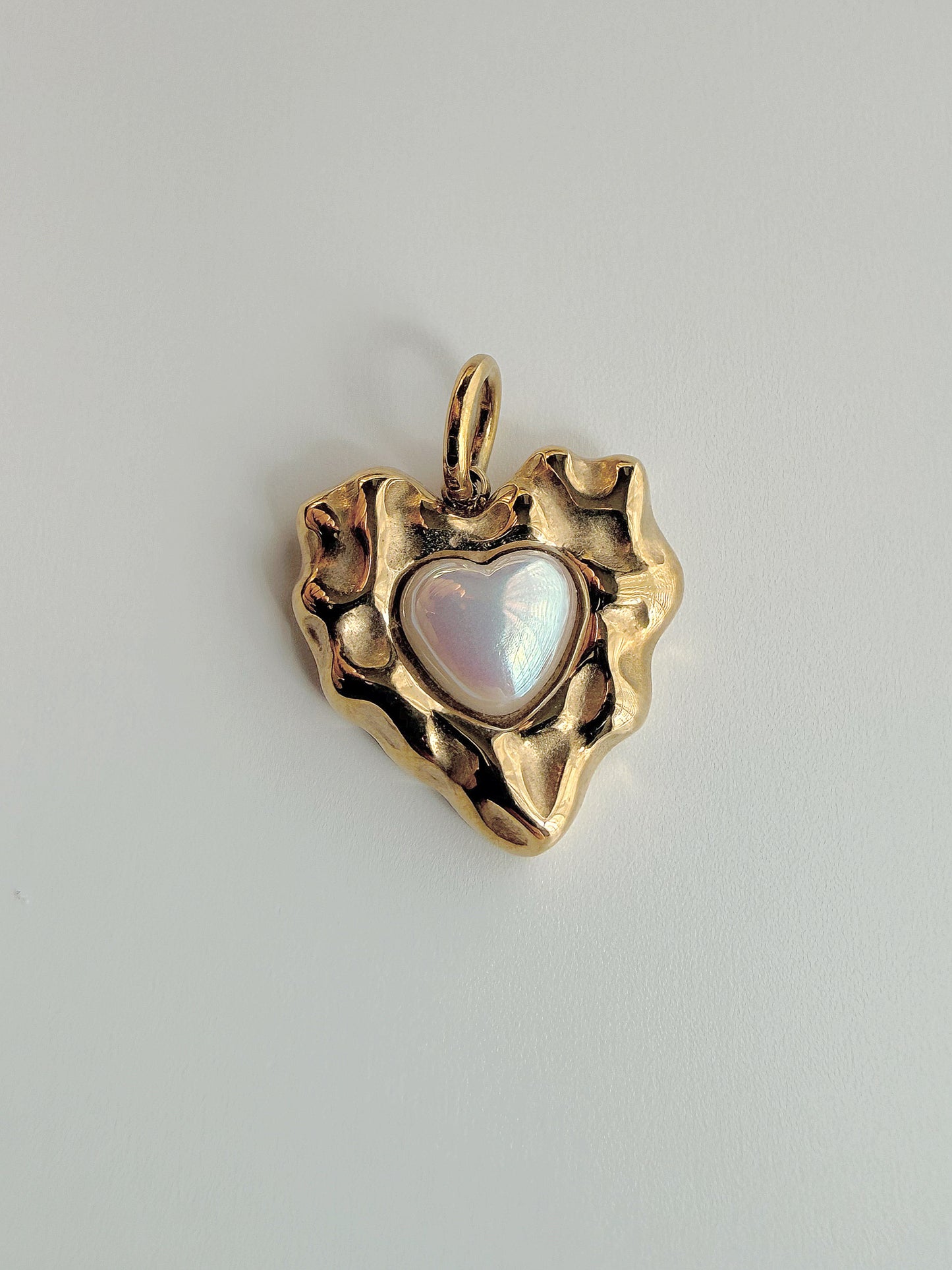 TORNASOL HEART CHARM