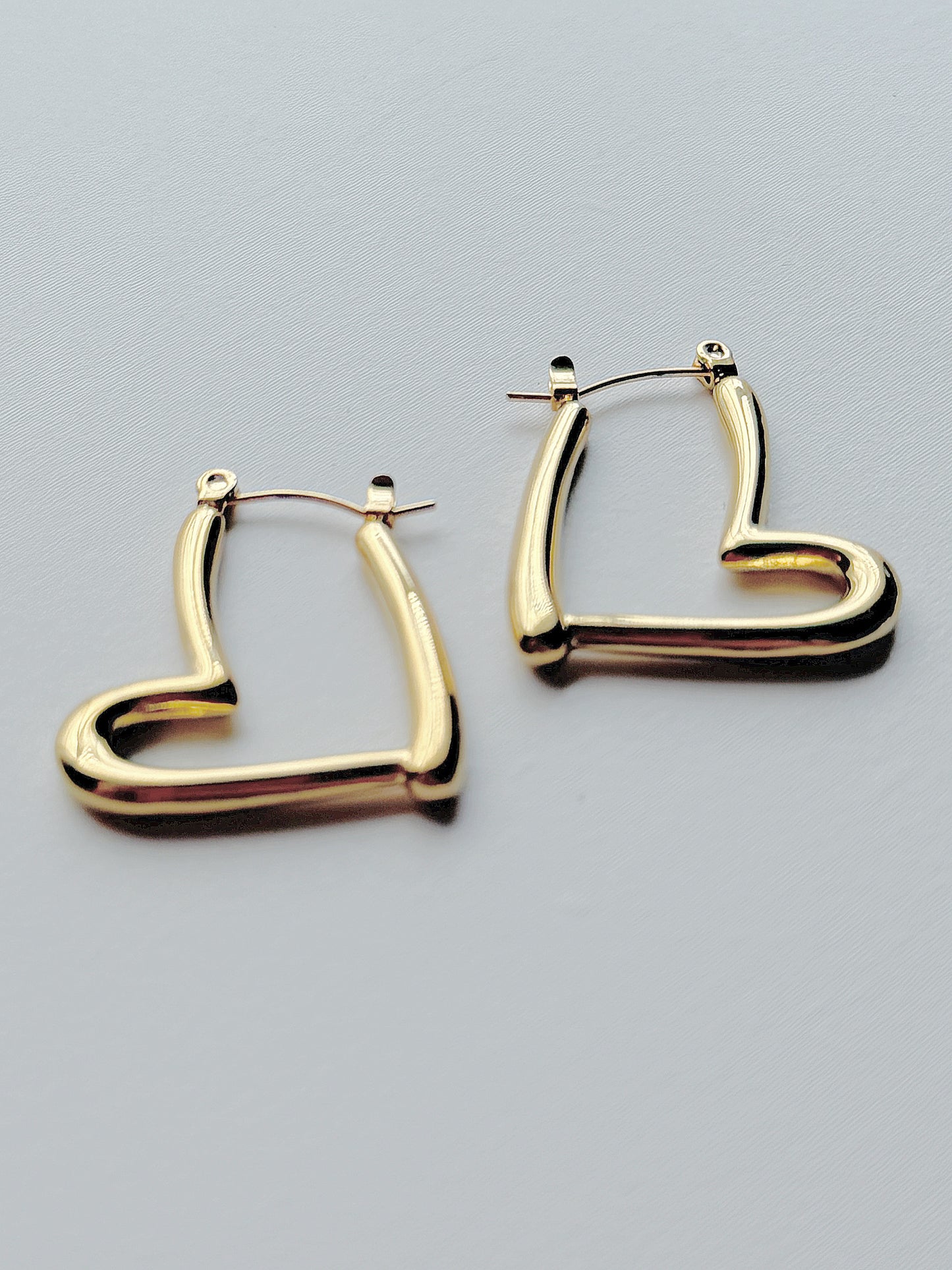 Heart Hoops 💧