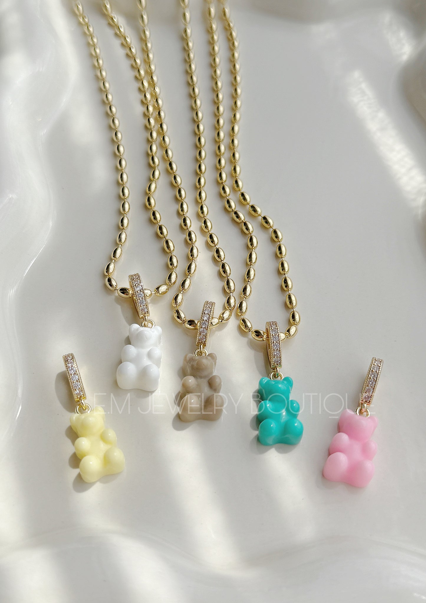 GUMMY BEAR NECKLACE