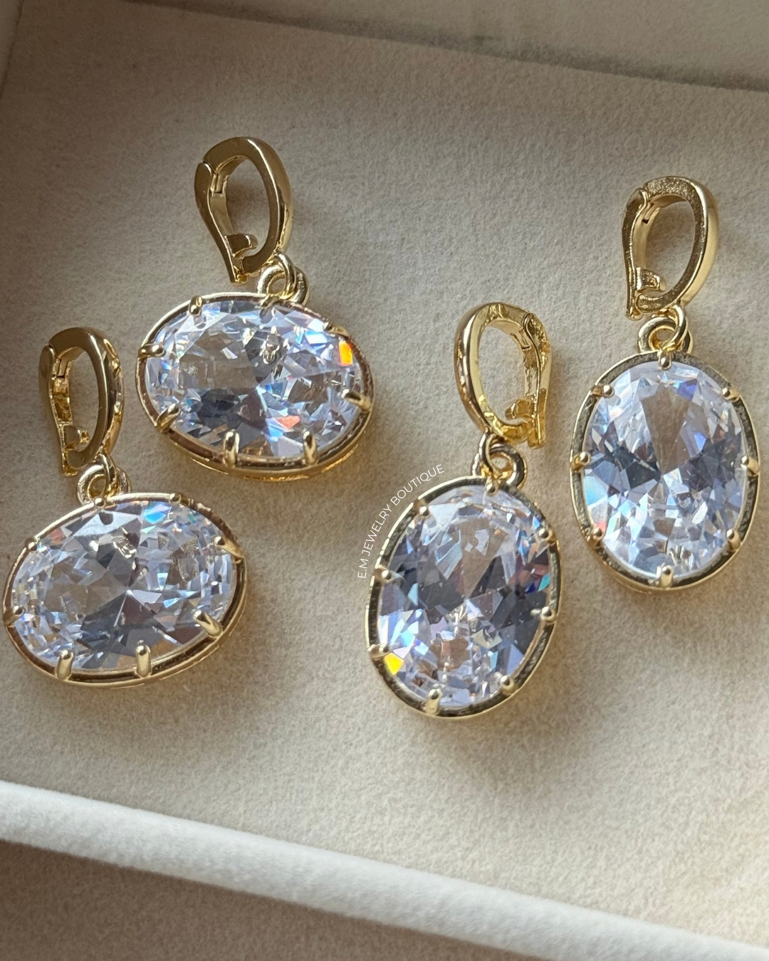 SHINY BIG PENDANT
