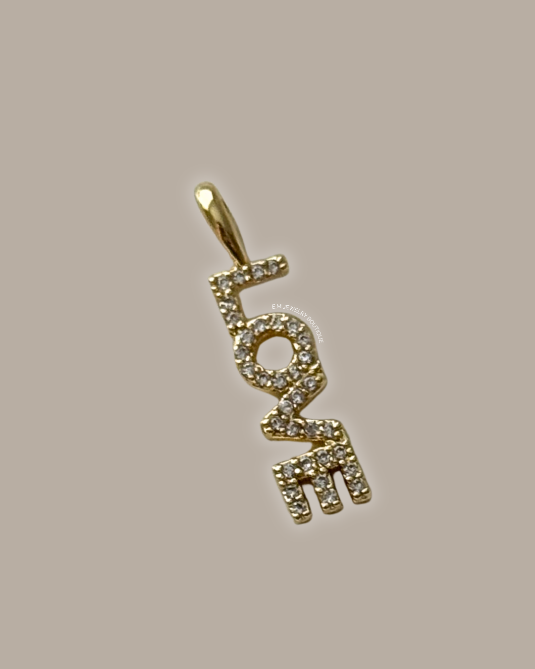LOVE PENDANT