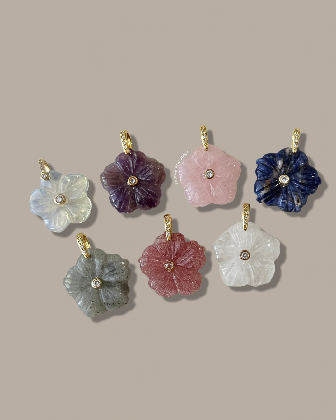FLOWER STONE PENDANT