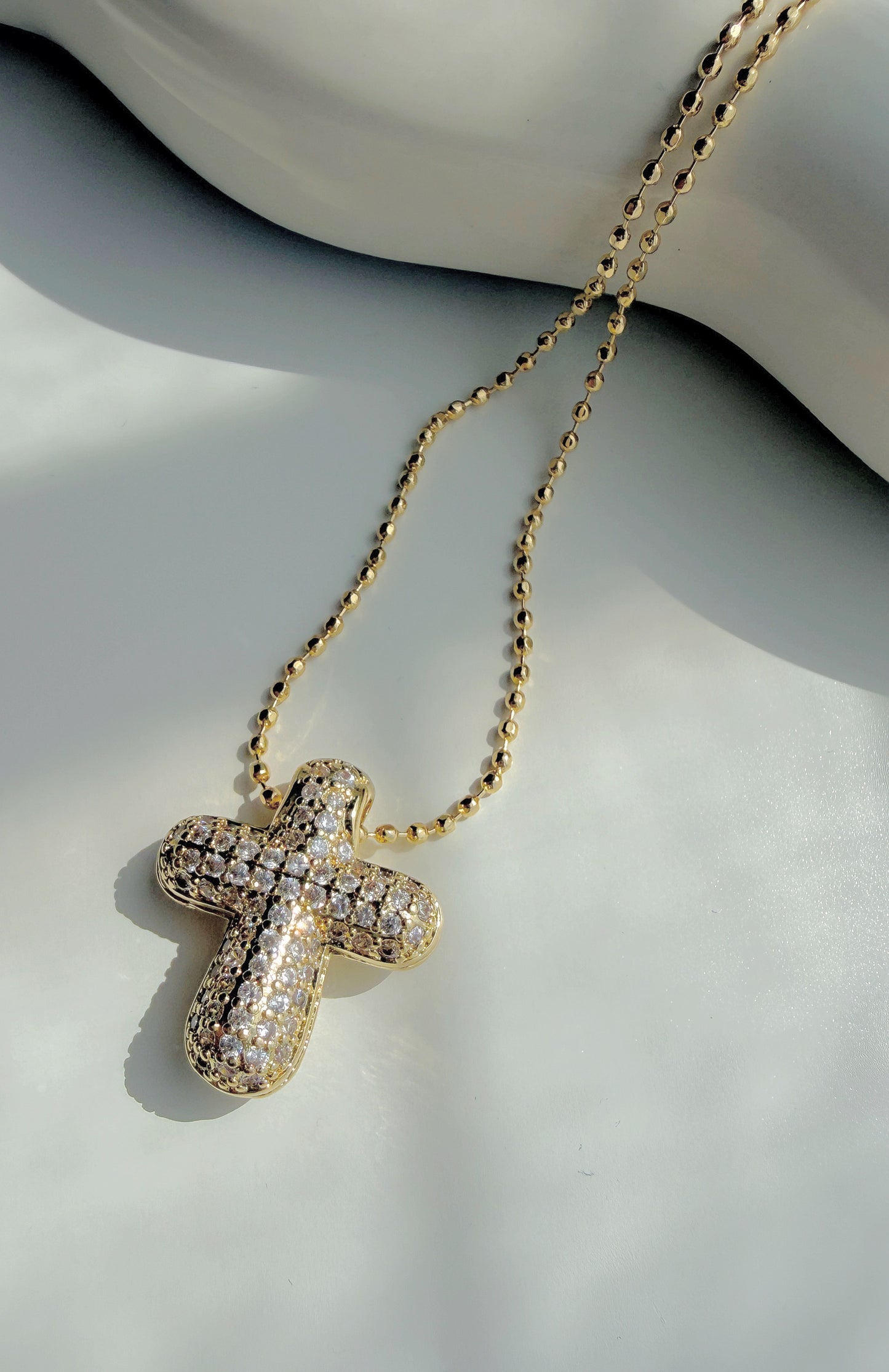 BUBBLE ZIRCONIA CROSS