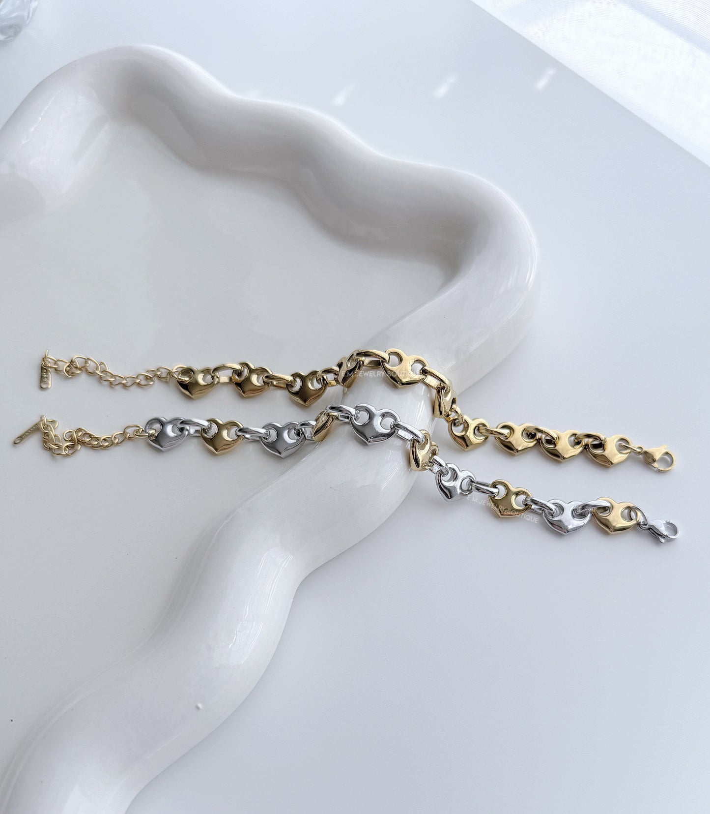 HEART BRACELET