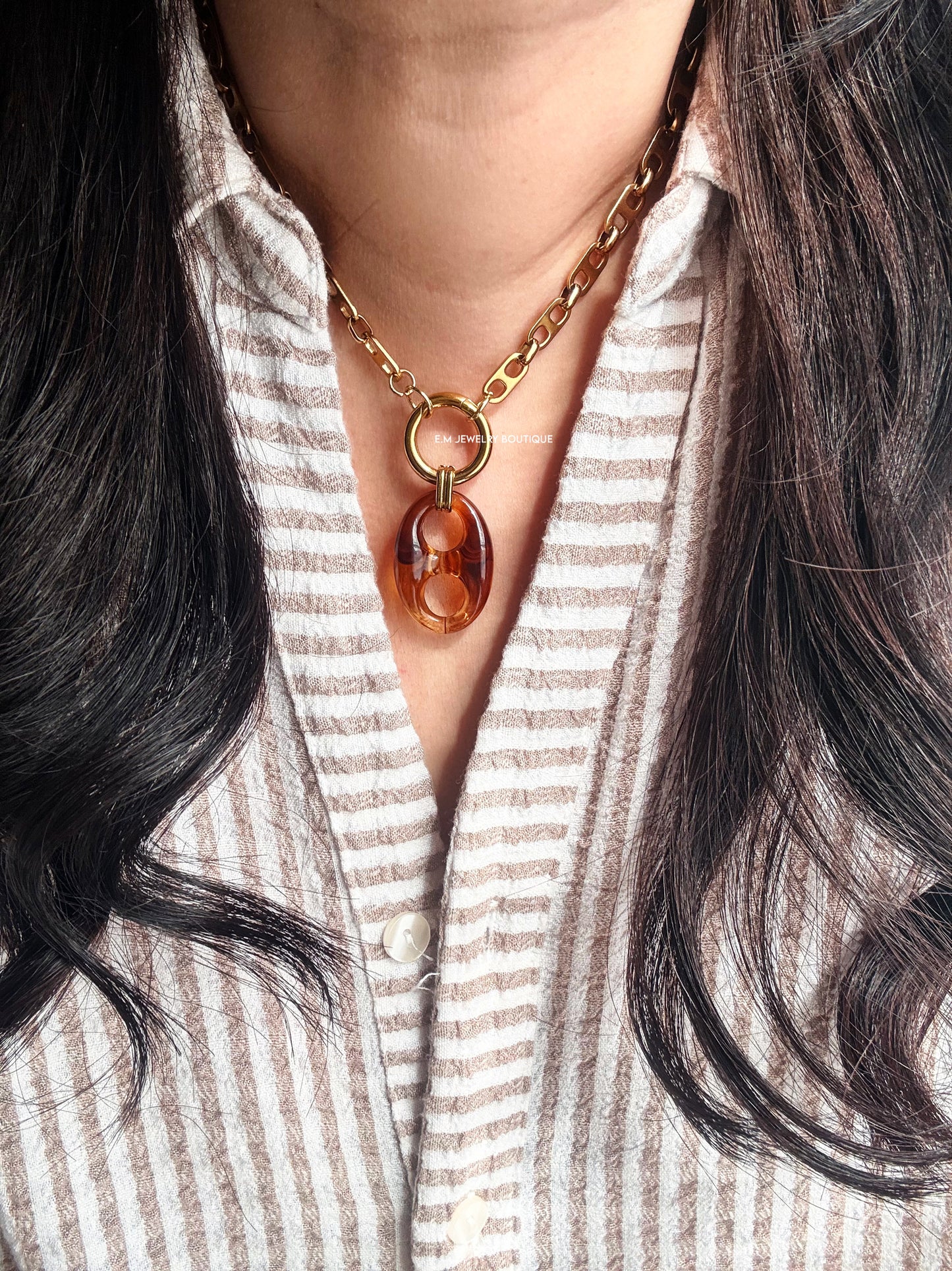 MAFER G NECKLACE