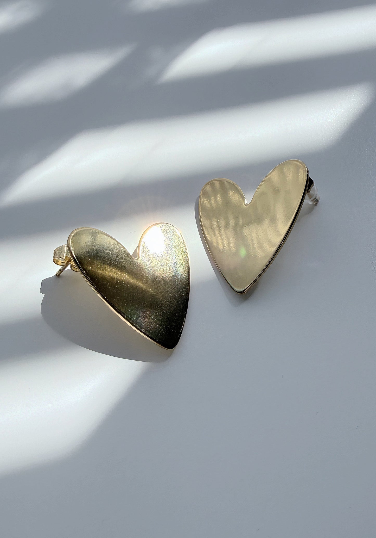 CORAZONES LISOS EARRINGS