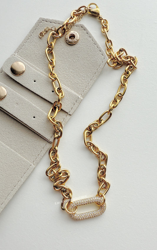 SHEILA NECKLACE