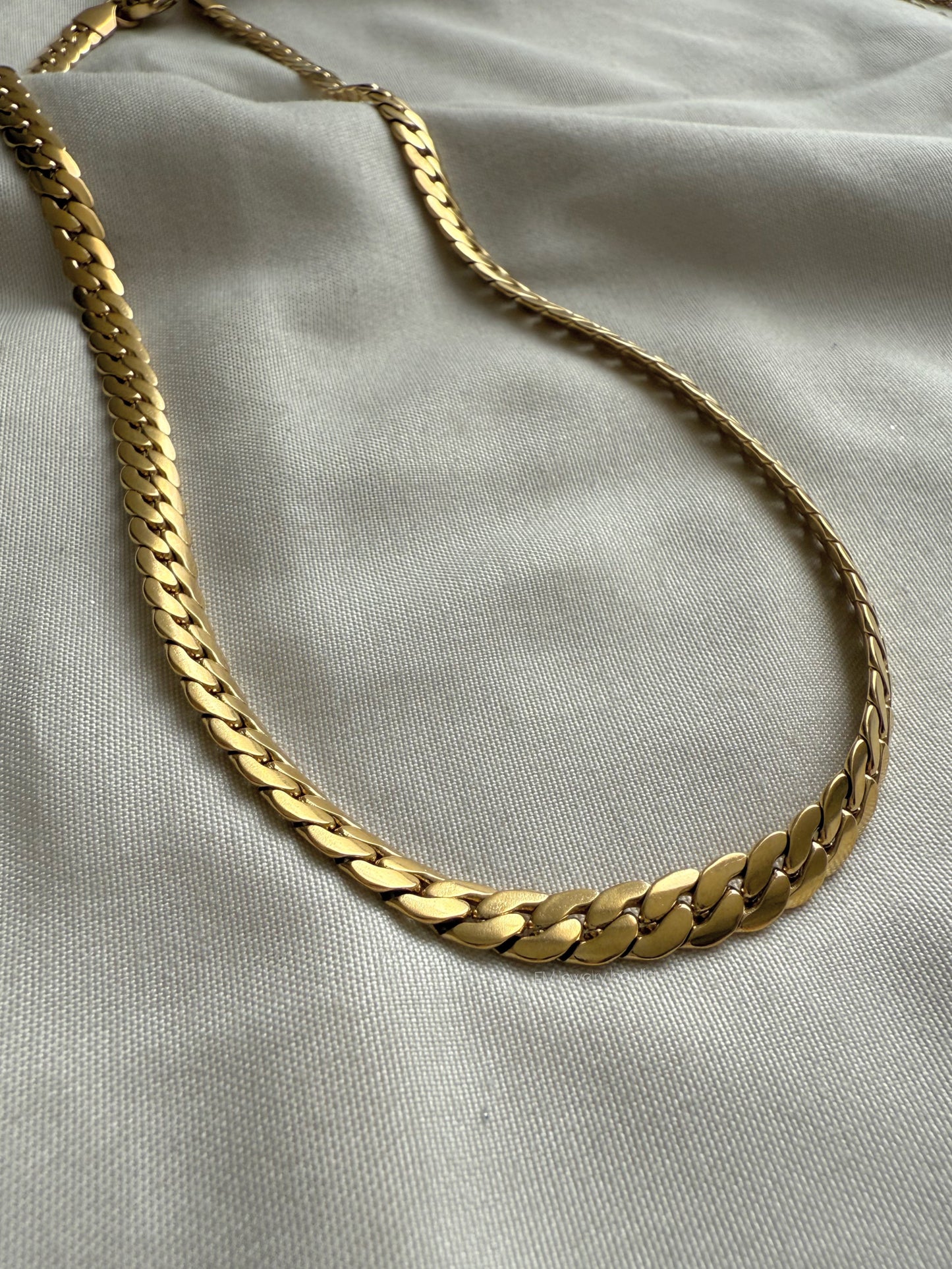 Ágatha Necklace