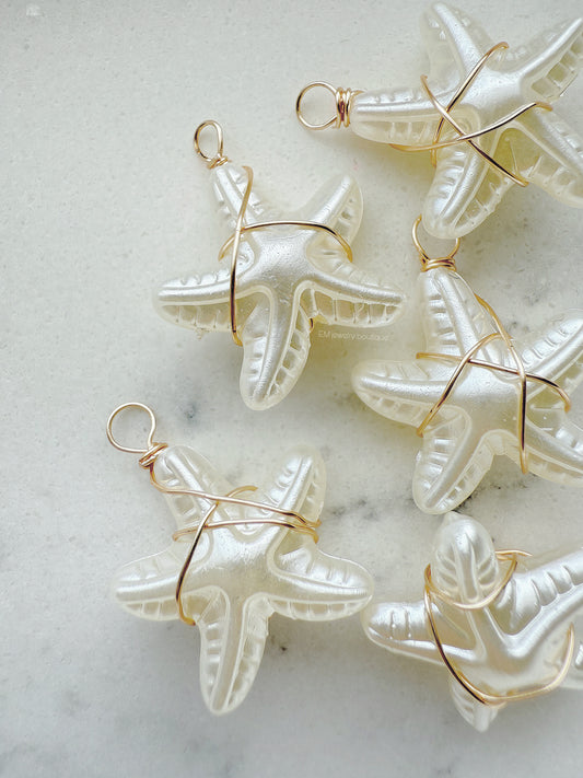 Estrellita Blanca Charm