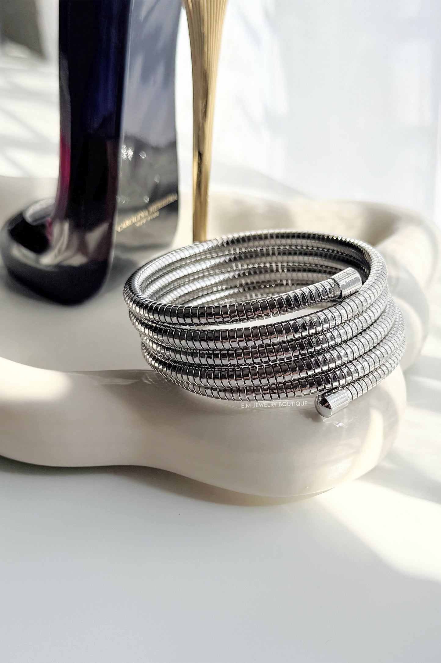 SPIRAL BANGLE