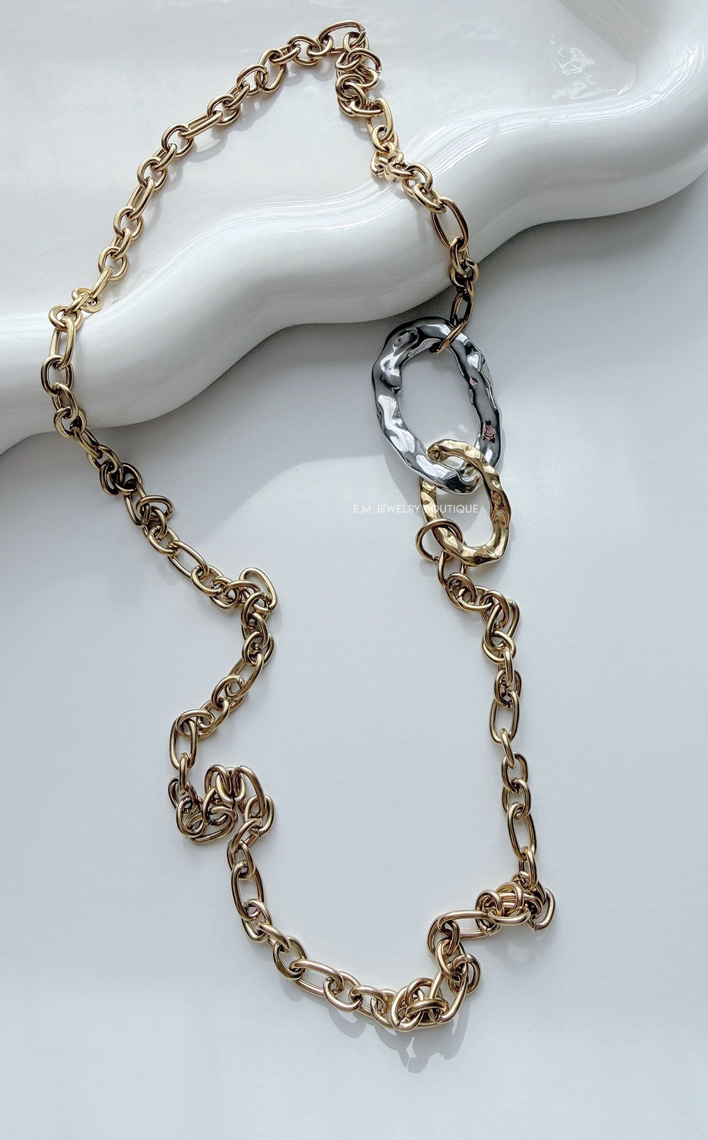 STATEMENT NECKLACE 2