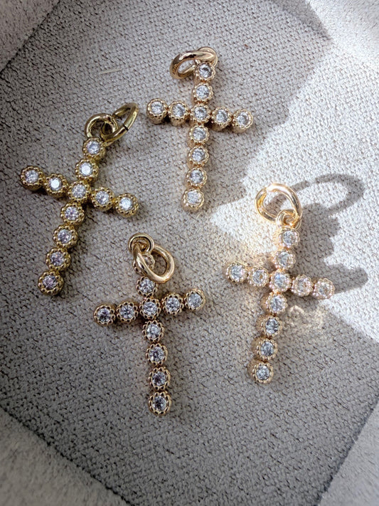 ROUND ZIRCONIA CROSS CHARM