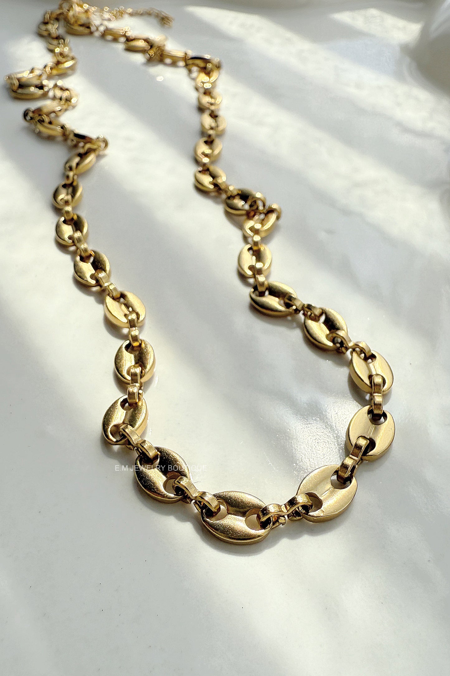 G NECKLACE