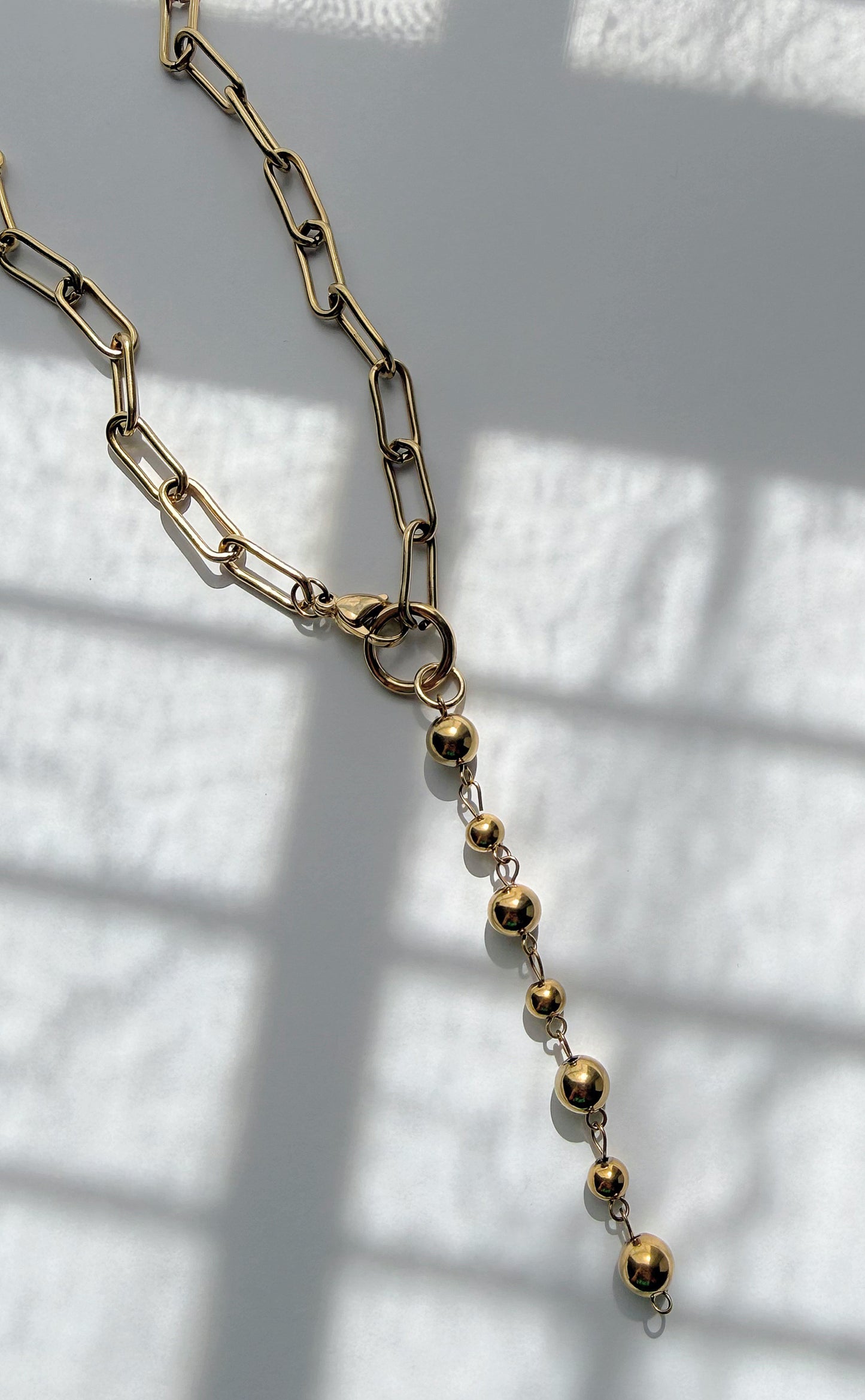 FIORELA LONG NECKLACE