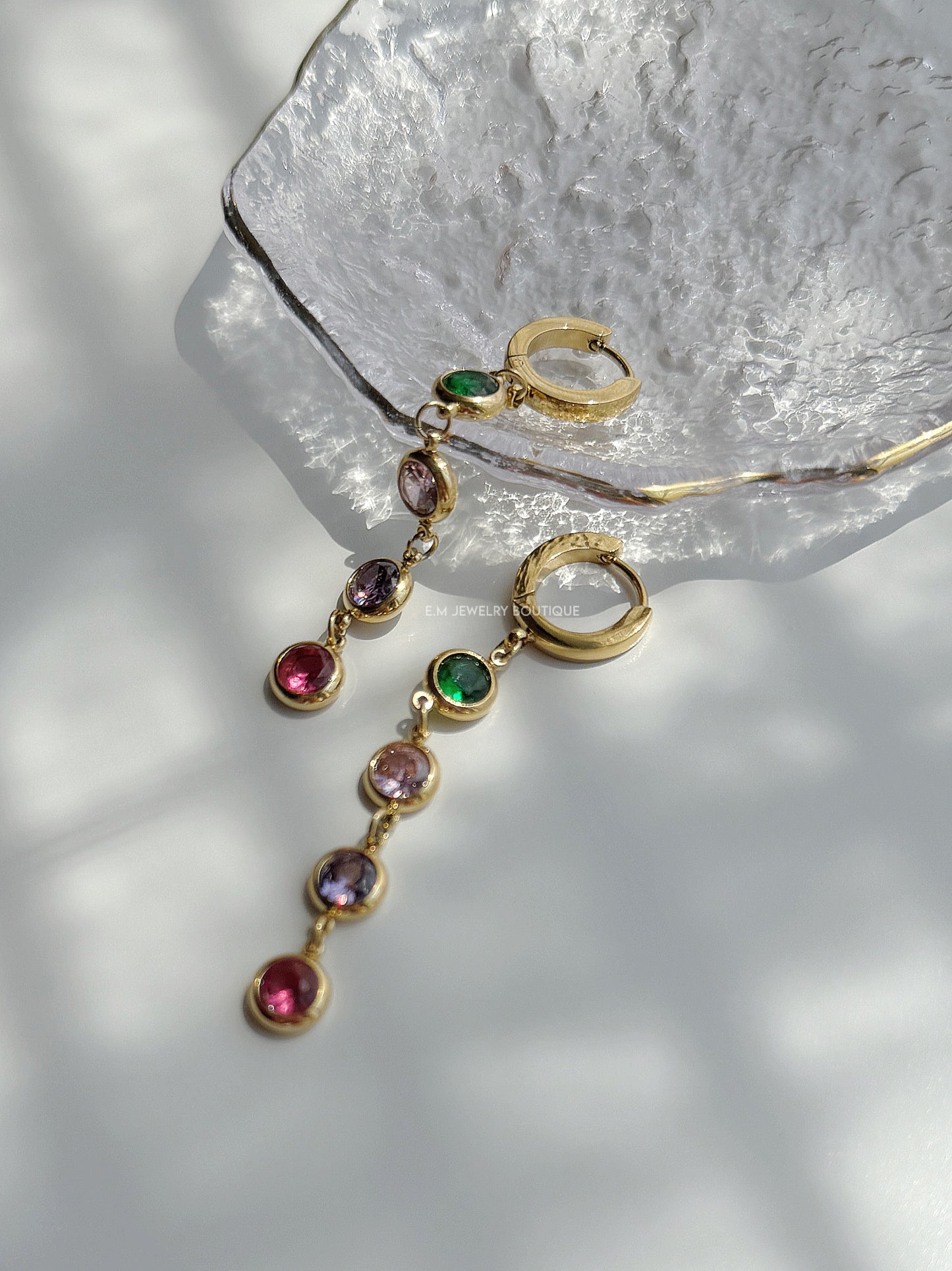 MULTICOLOR HOOPS