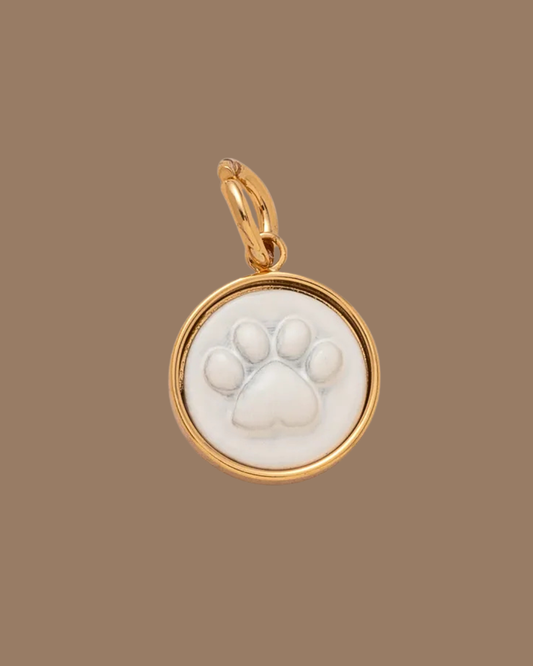 HUELLITA BLANCA CHARM