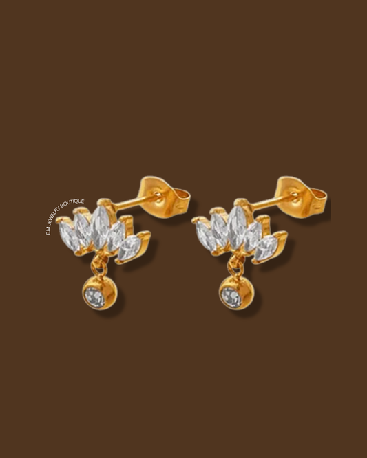 MINI QUEEN EARRINGS