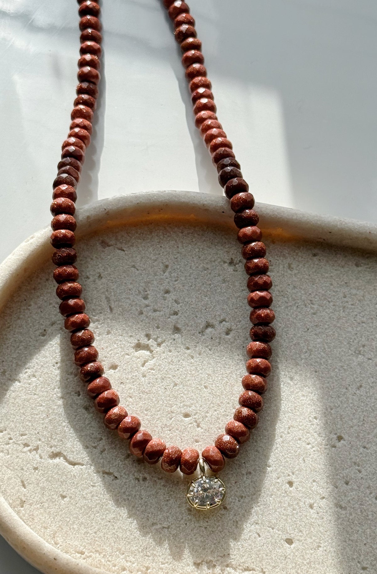TOFFY SPARK NECKLACE