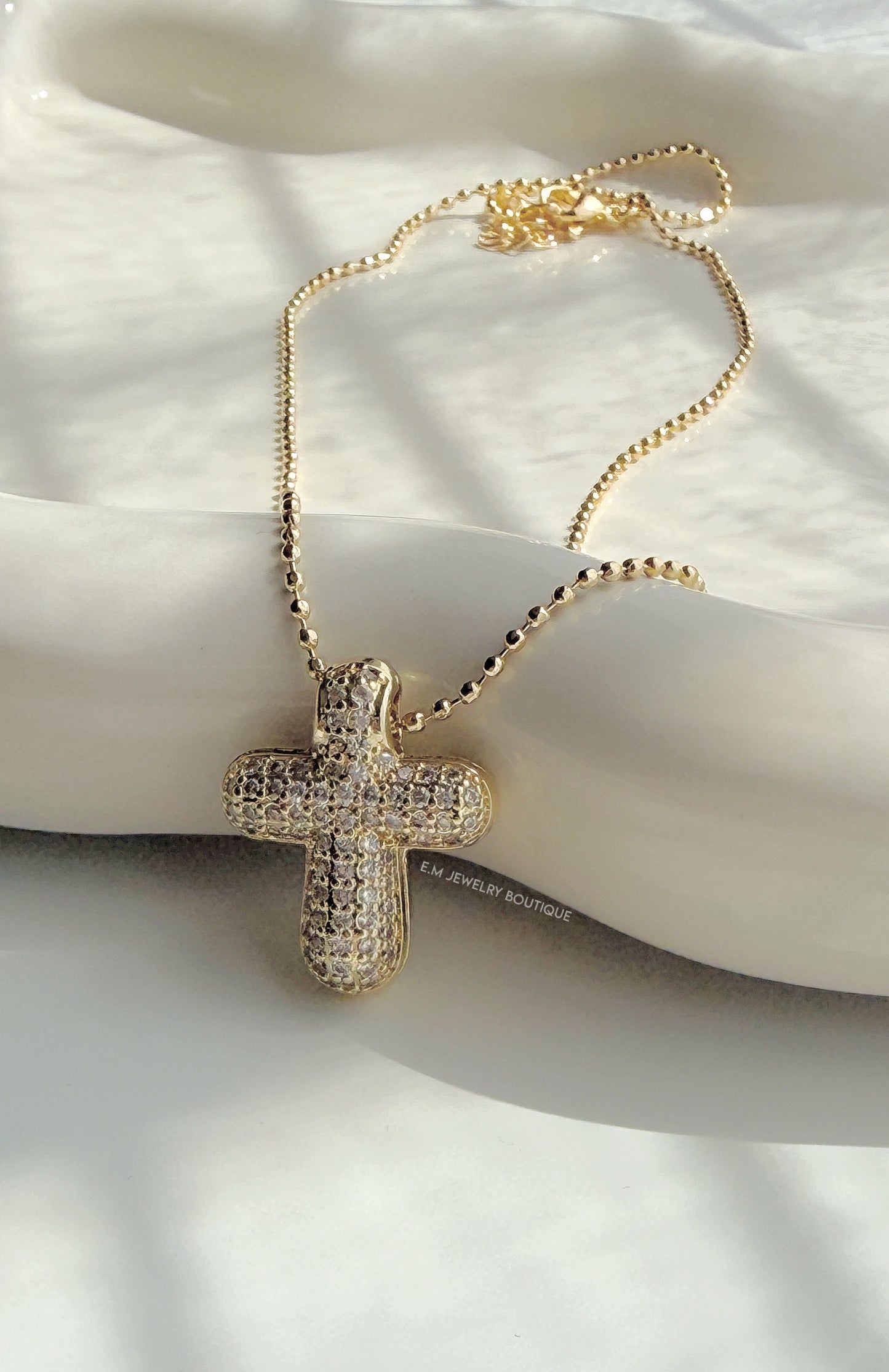 BUBBLE ZIRCONIA CROSS