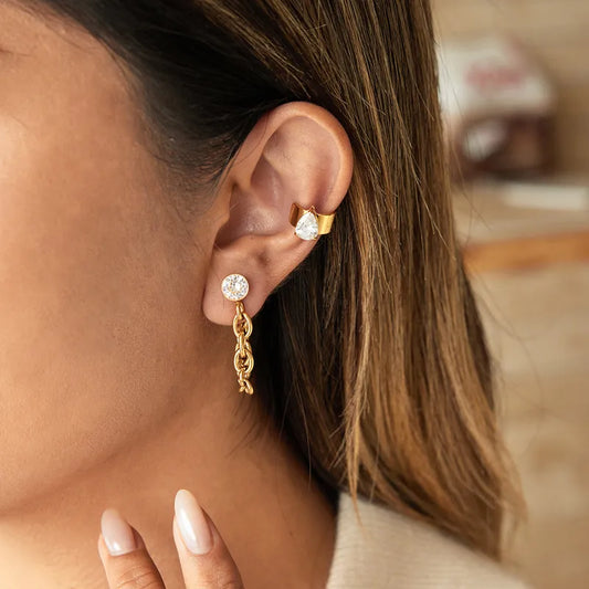 DIAMOND EARCUFF