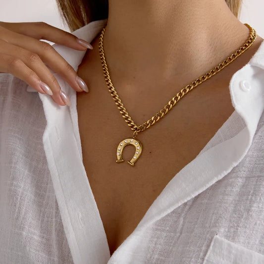 HERRADURA CLEAR NECKLACE