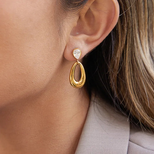 CLASIC DROP EARRINGS