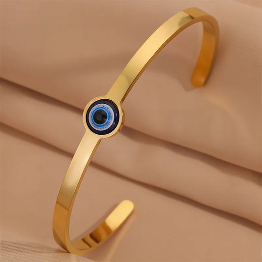 EYE BANGLE
