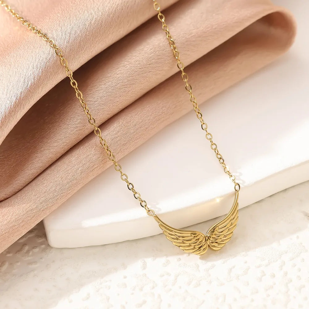 WINGS NECKLACE