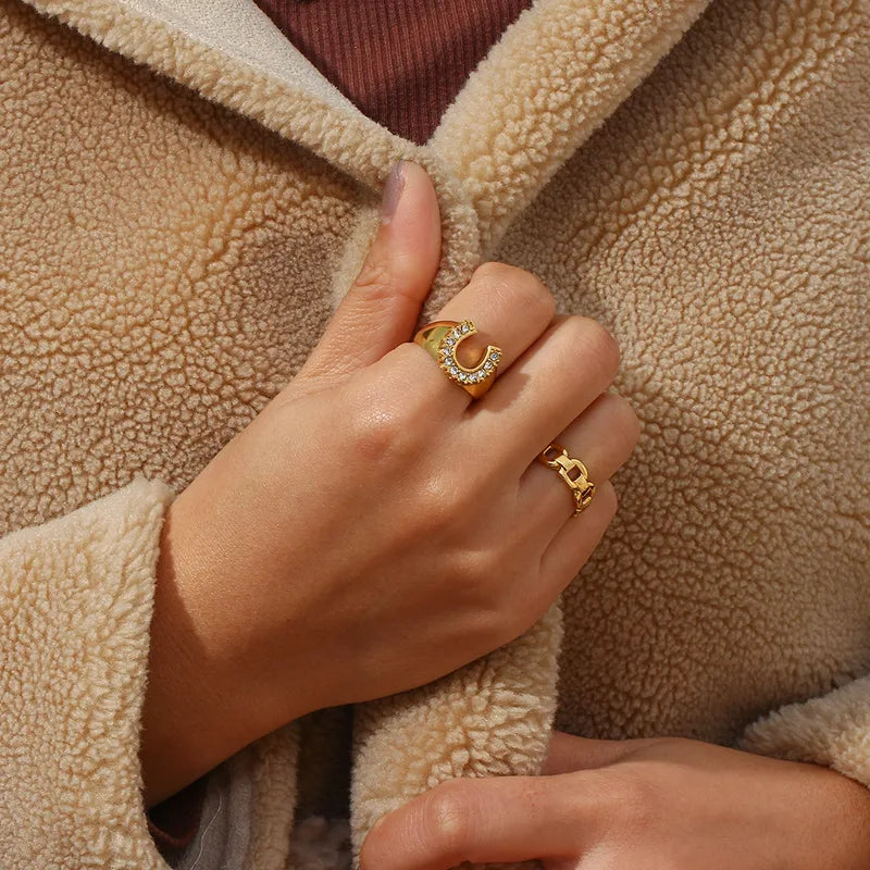 CLEAR HERRADURA RING