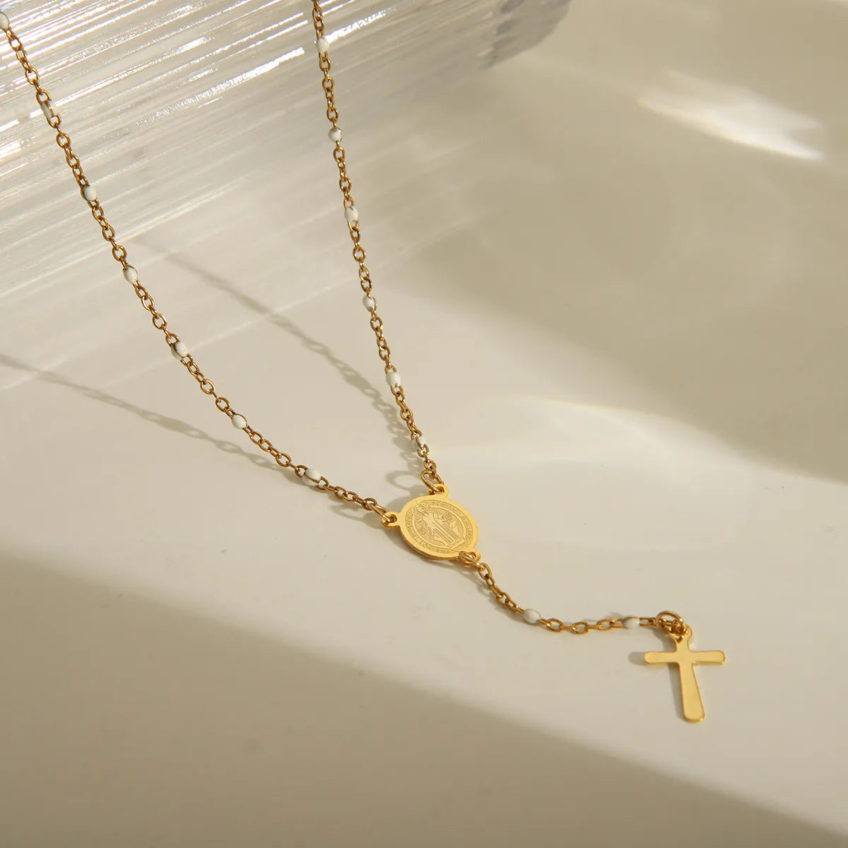 COLLAR ROSARIO BLANCO