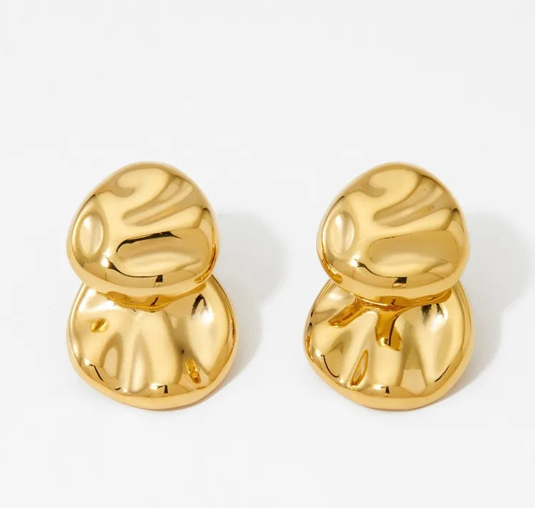 ROUND STUDS