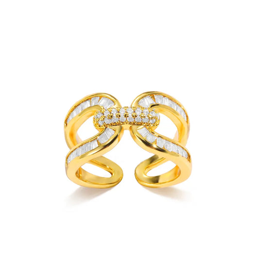 ELEGANT ZIRCONIA RING