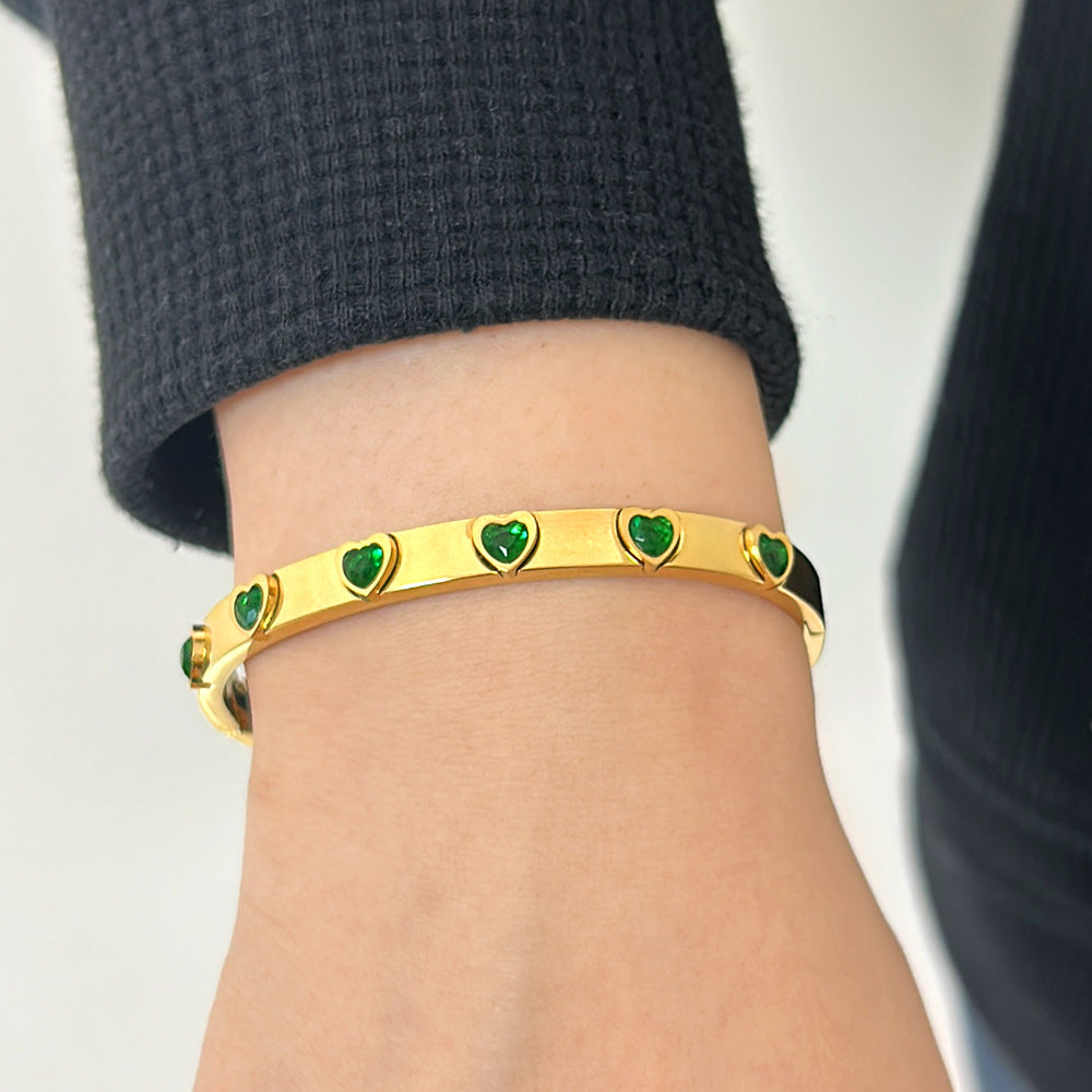 GREEN HEART BANGLE