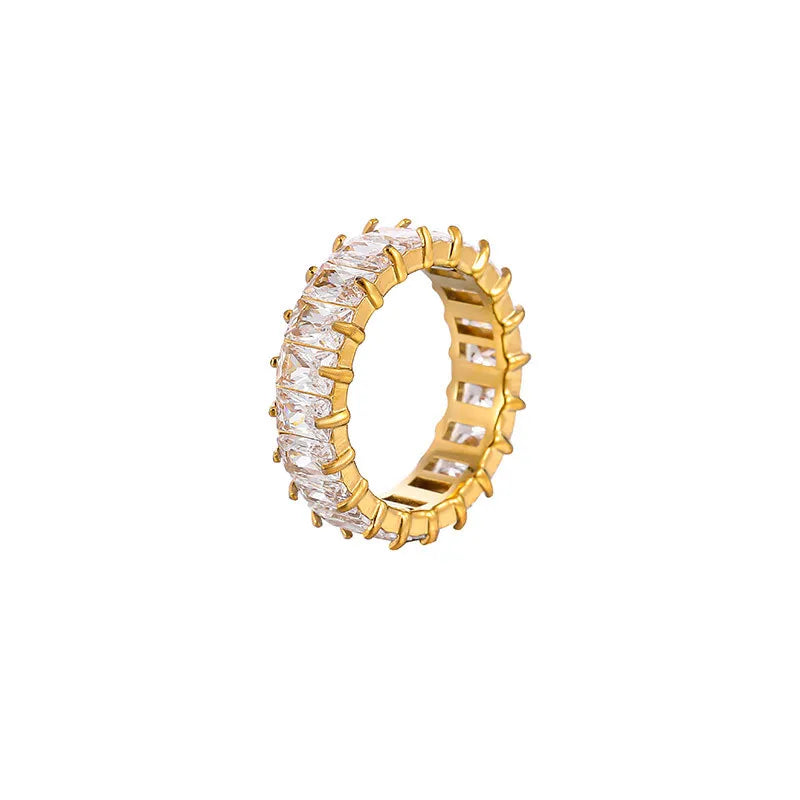 LUXURY CLEAR RING