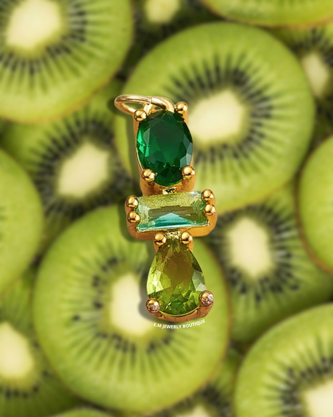 GREEN ZIRCONIA PENDANT