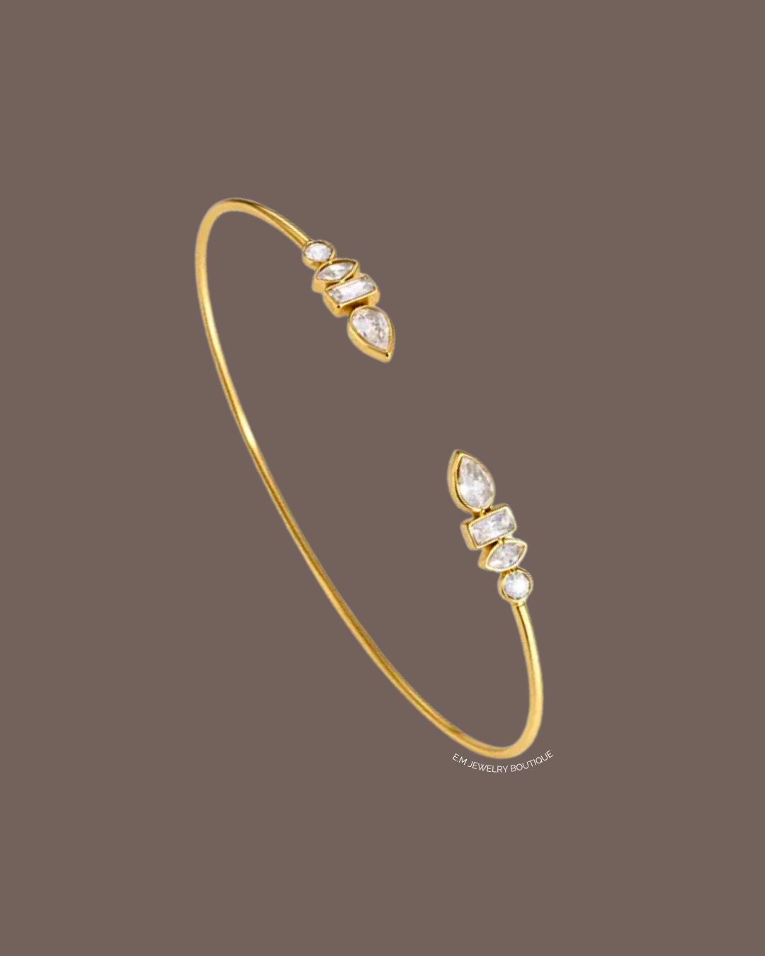CUFF ZIRCONIA BANGLE