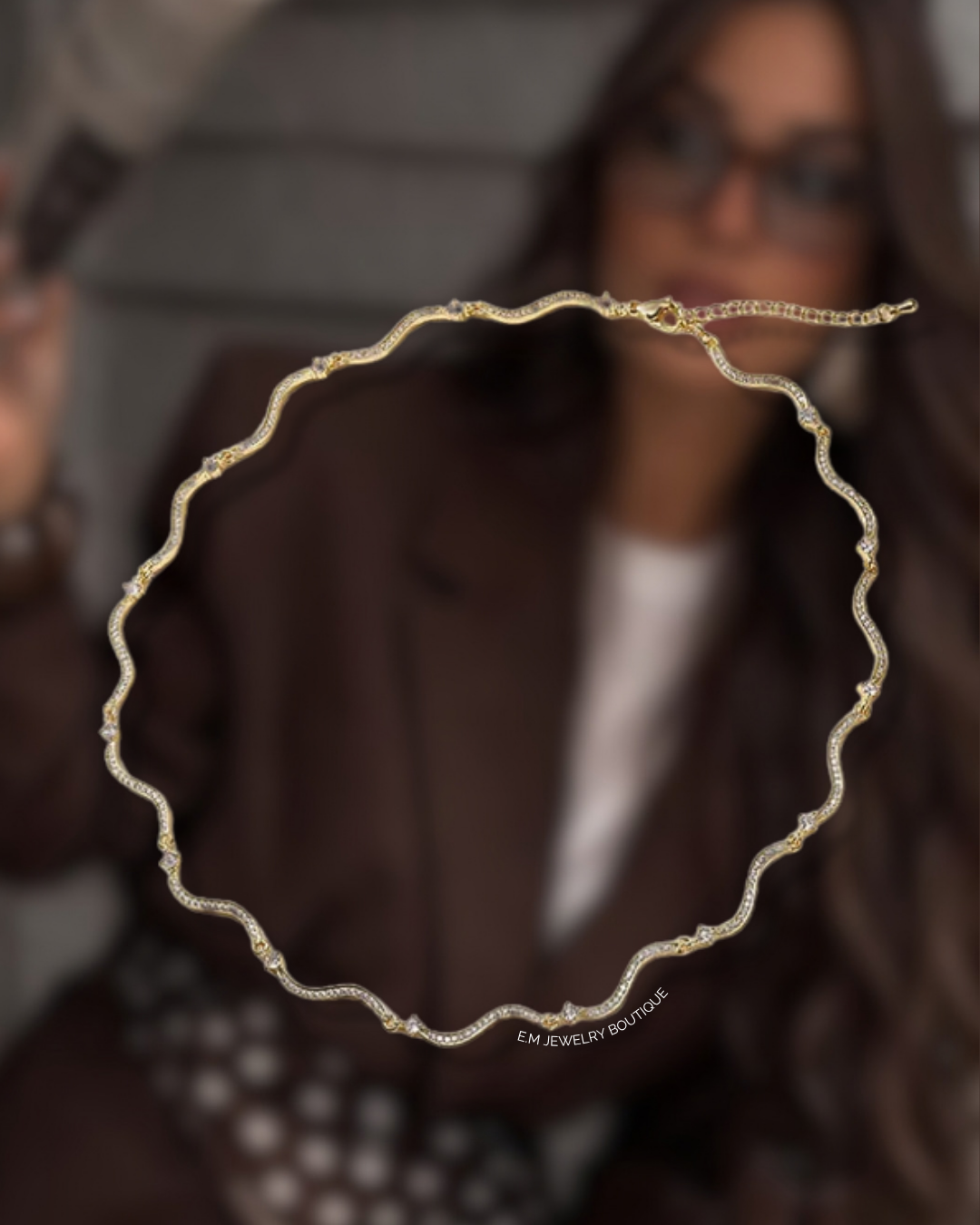 WAVY ZIRCON NECKLACE