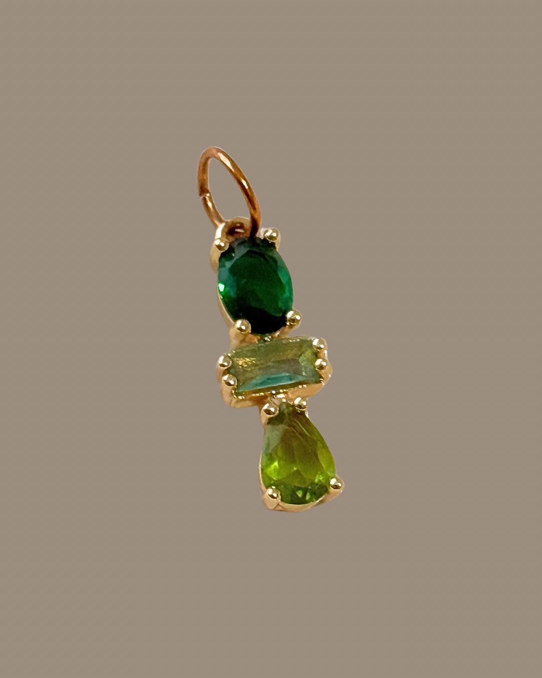 GREEN ZIRCONIA PENDANT